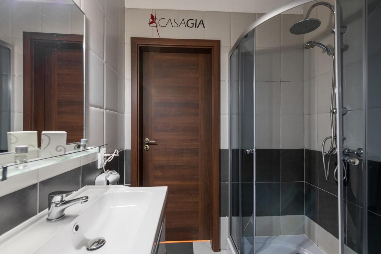 Pension Casa Gia Cluj Napoca Bagian luar foto