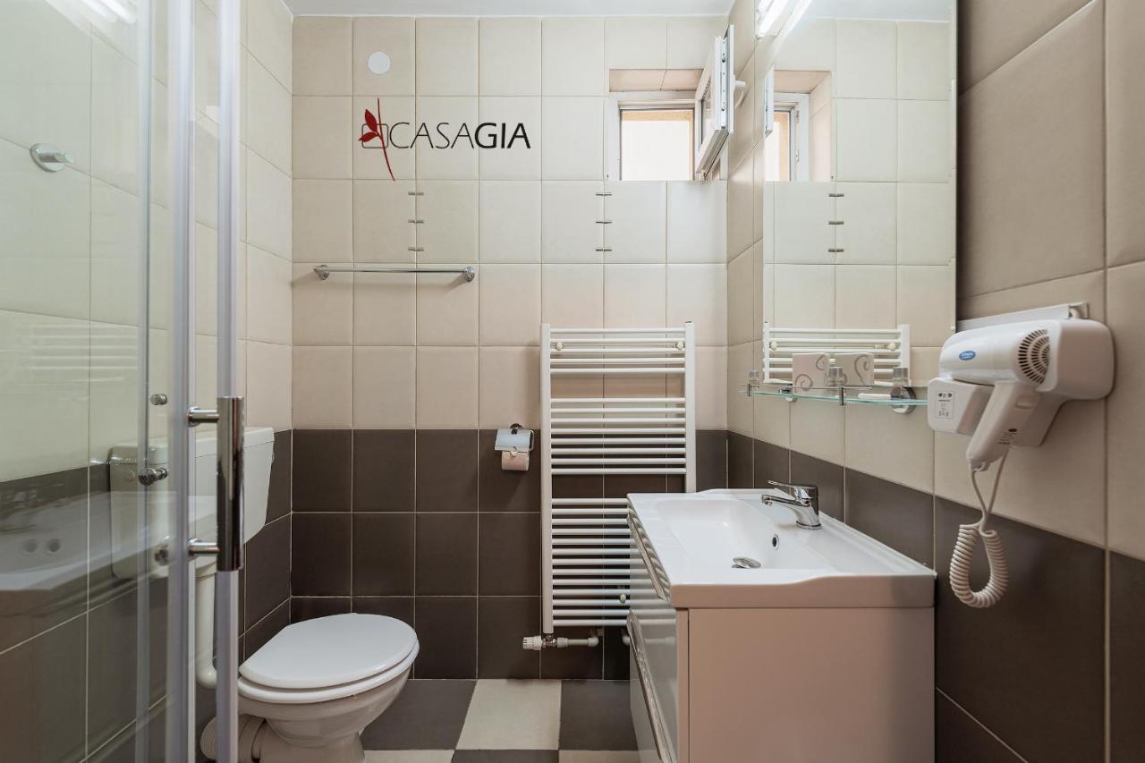 Pension Casa Gia Cluj Napoca Bagian luar foto