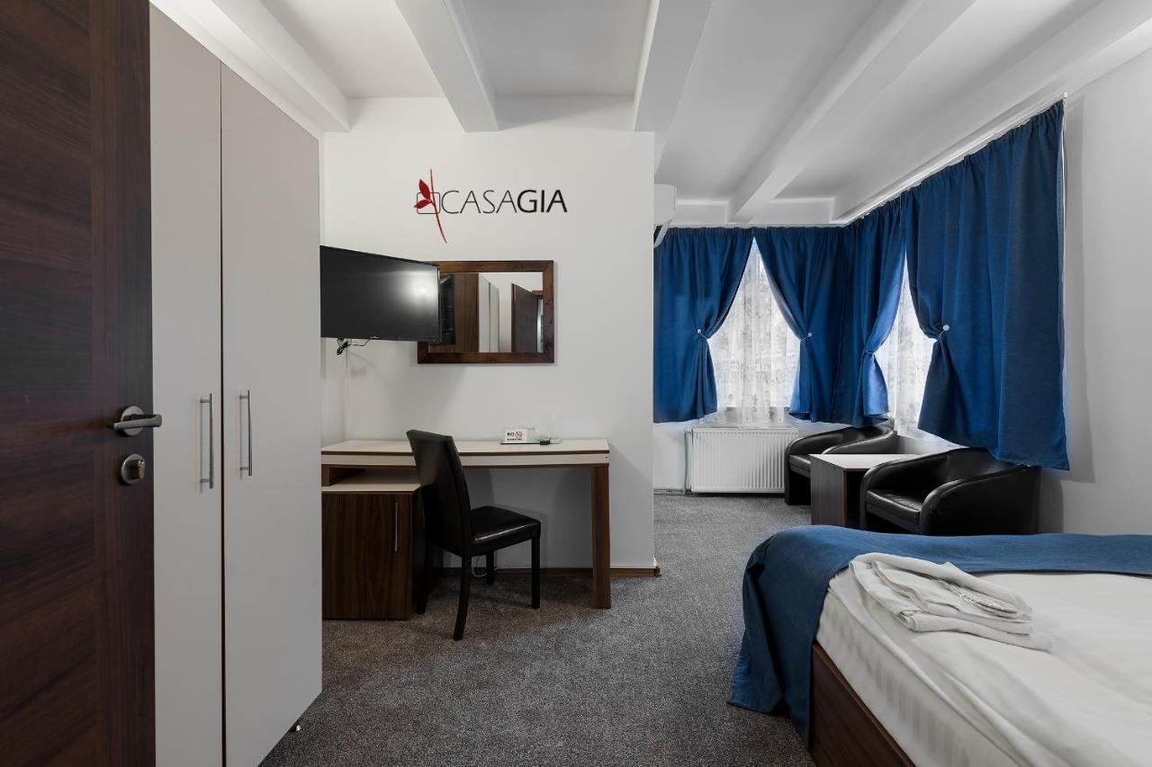 Pension Casa Gia Cluj Napoca Bagian luar foto